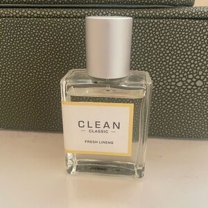 Clean Reserve perfume